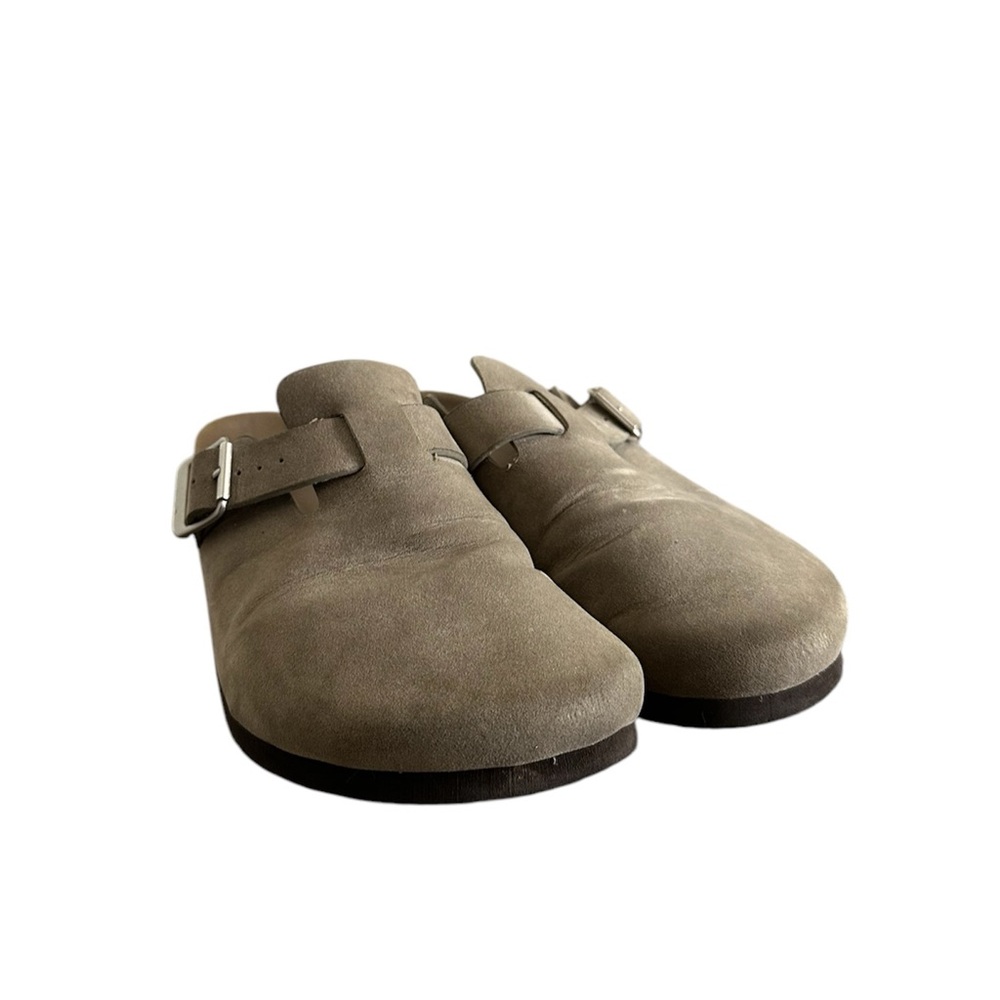Universal Thread Clogs - Picture 2 of 4